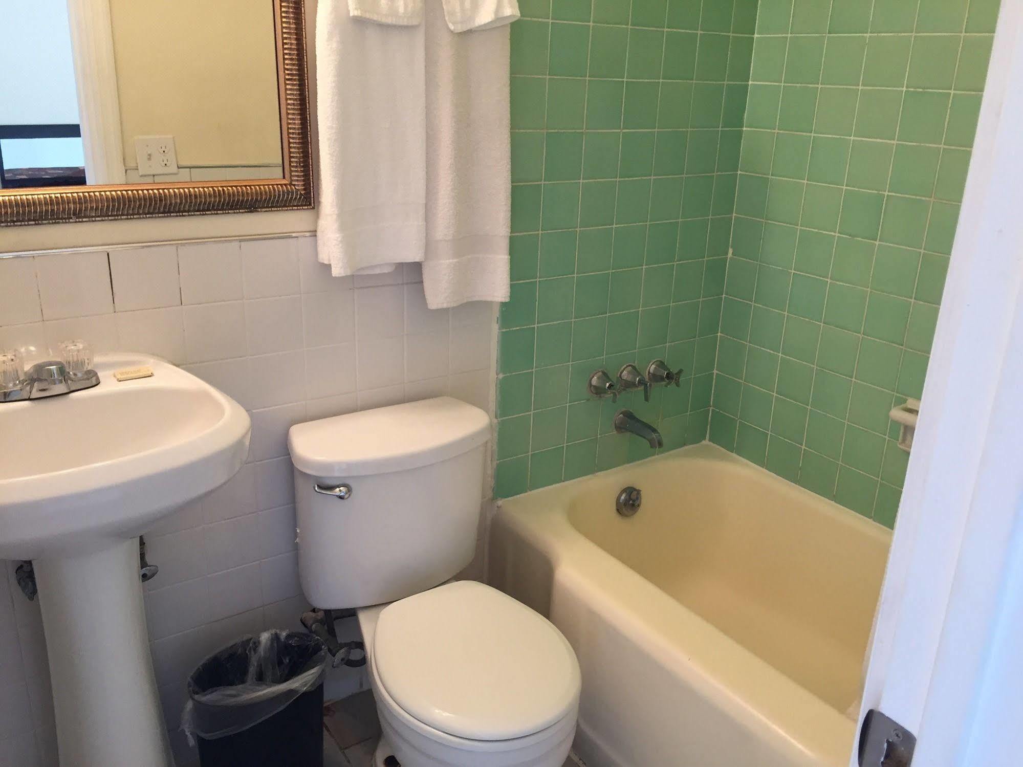 Crown Inn Fort Lauderdale Ngoại thất bức ảnh